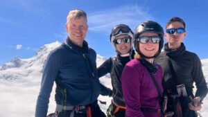 Auf dem Stockhorngipfel (v.l.n.r. Christian, Céline, Nicole, Stefan)