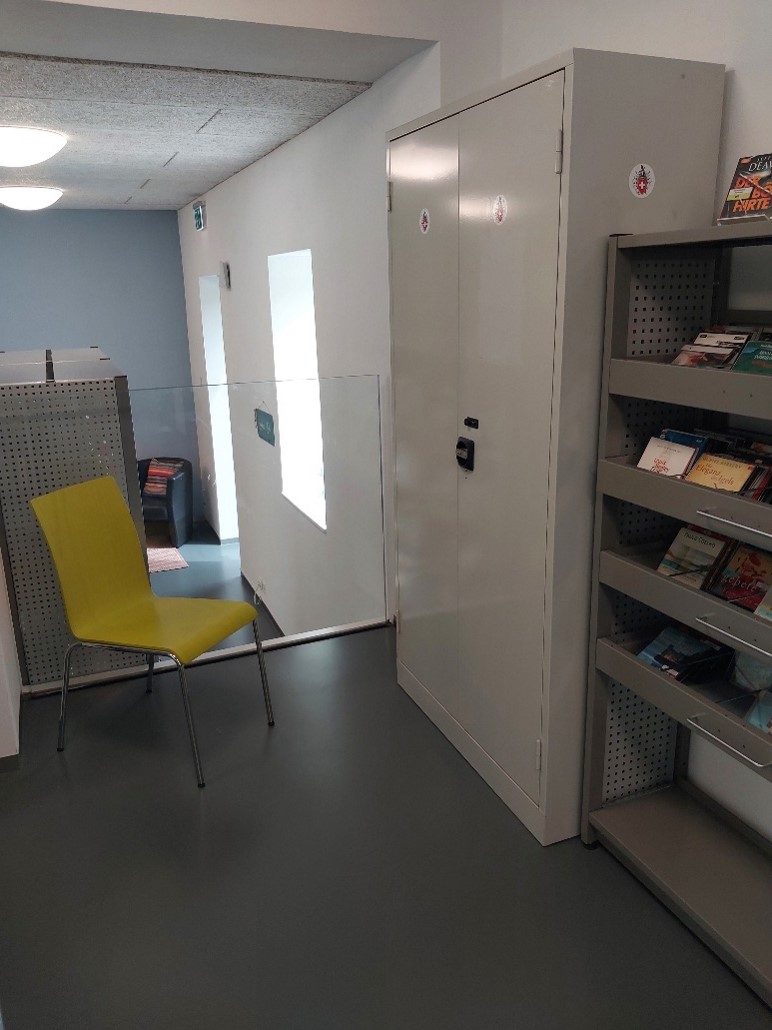 SAC Bibliothekskasten in der Stadt Bibliothek Wädenswil